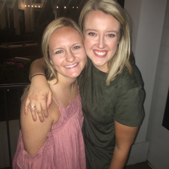 Meet your Posher, Alex - Picture 2 of 4